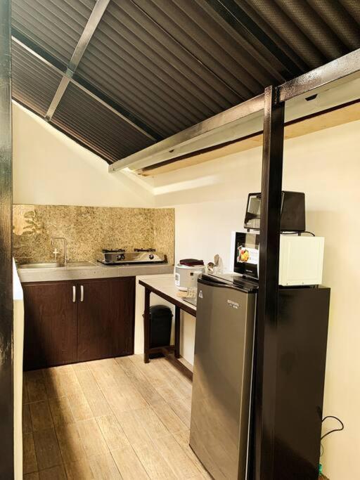 Beach Getaway Studio Villa In Lobo Extérieur photo