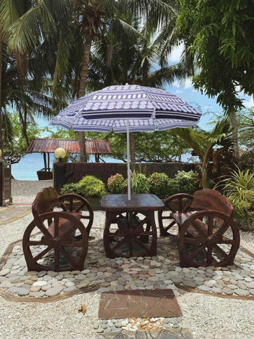 Beach Getaway Studio Villa In Lobo Extérieur photo